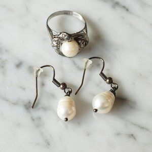 Ring and Earrings set